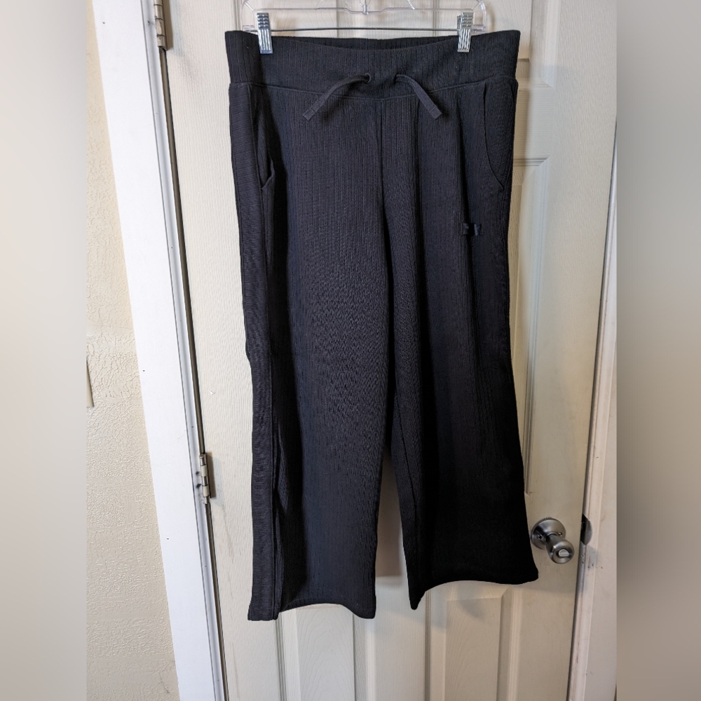 Nike bottoms!!